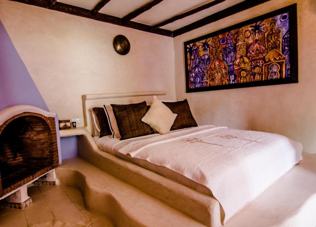 Dar Elrio bedroom